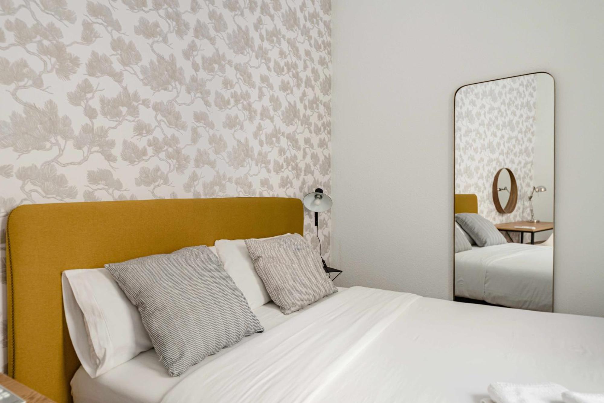Sol Y Tirso Rooms Madrid Eksteriør bilde