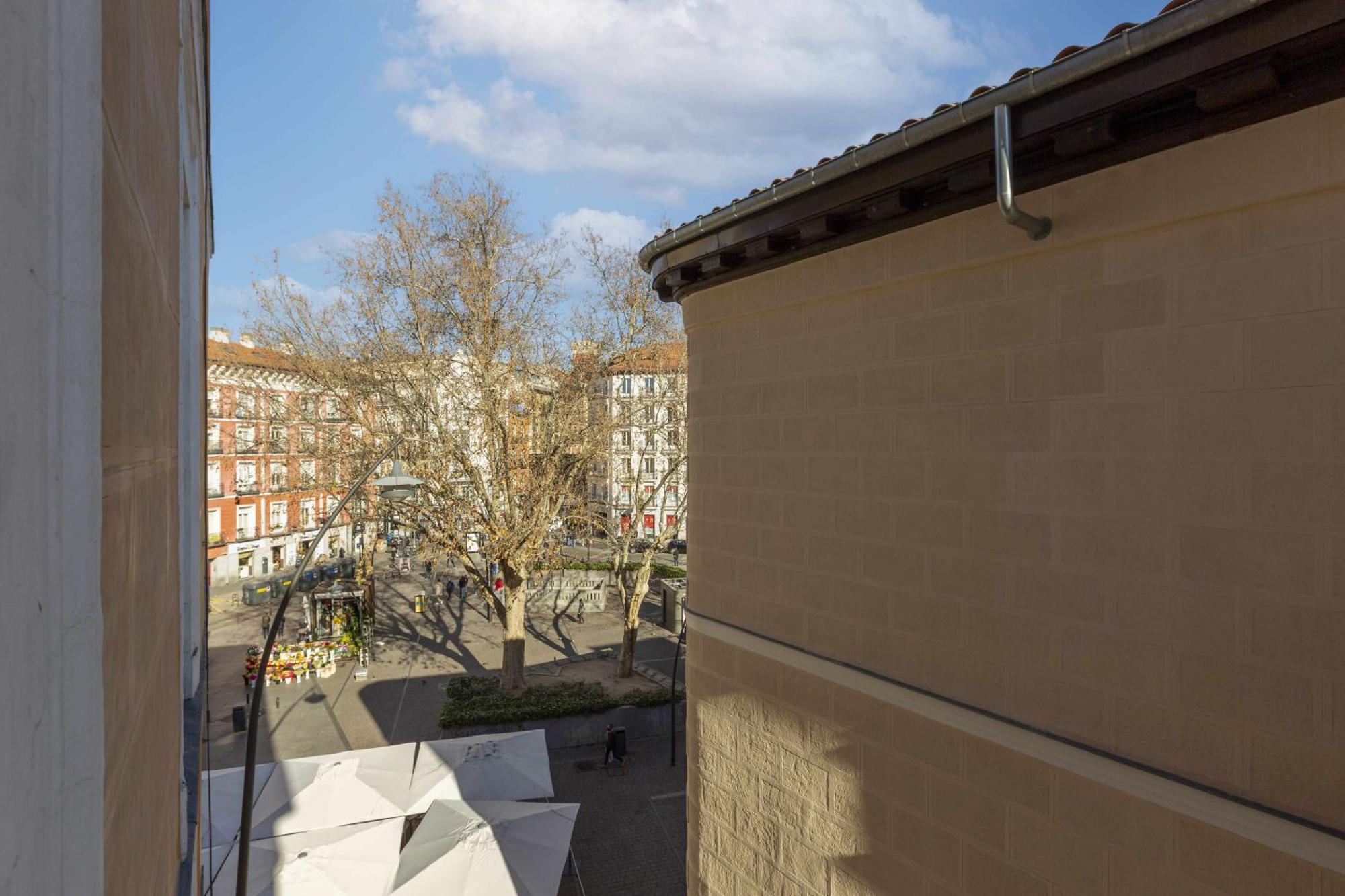 Sol Y Tirso Rooms Madrid Eksteriør bilde