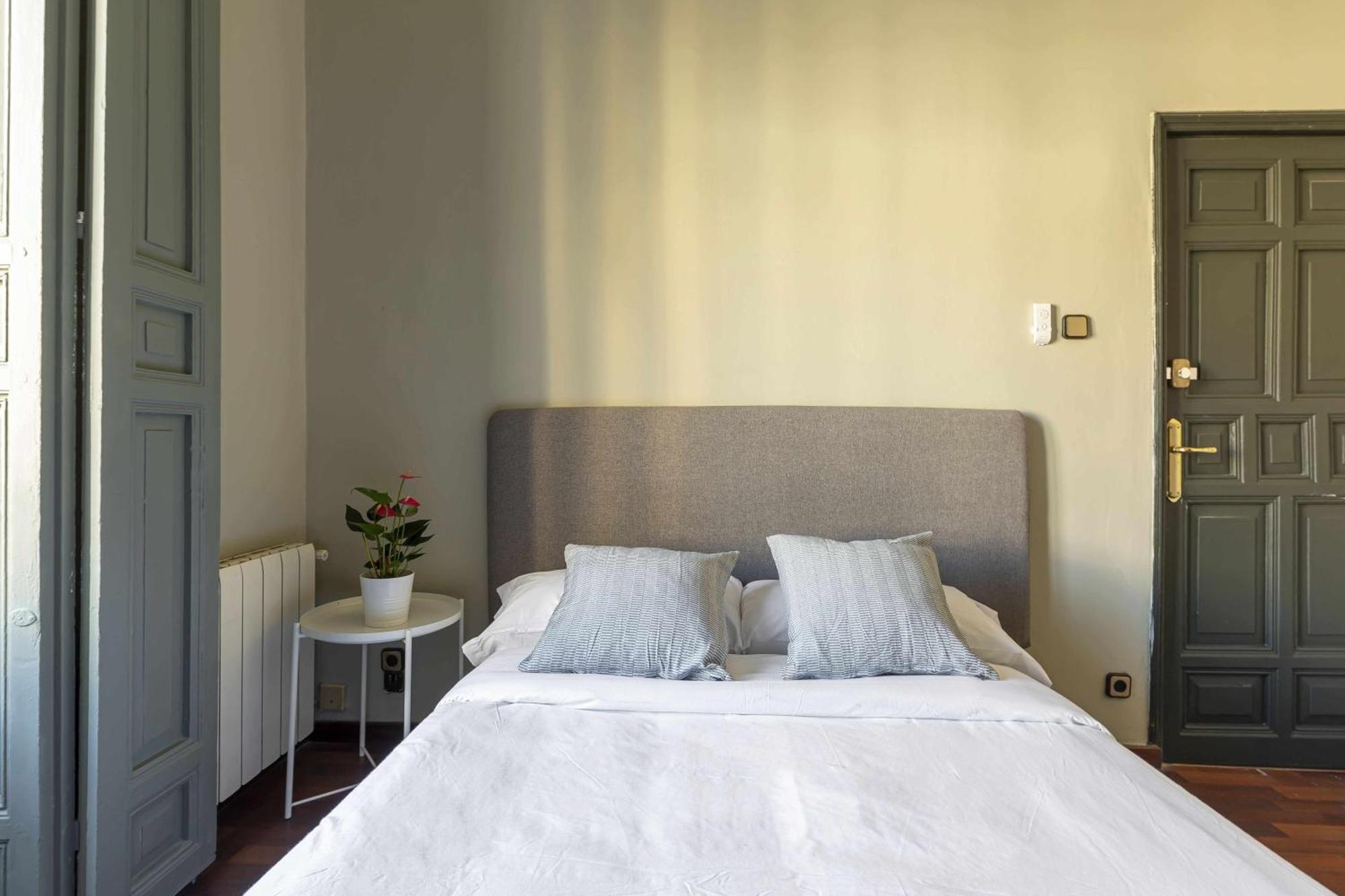 Sol Y Tirso Rooms Madrid Eksteriør bilde
